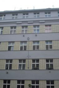 Oprava fasády Uralská 8, Praha 6