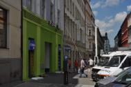 Montáž konstrukce se světelnou reklamou - Praha 1.