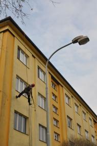 Revitalizace biologicky napadené fasády - Kralupy